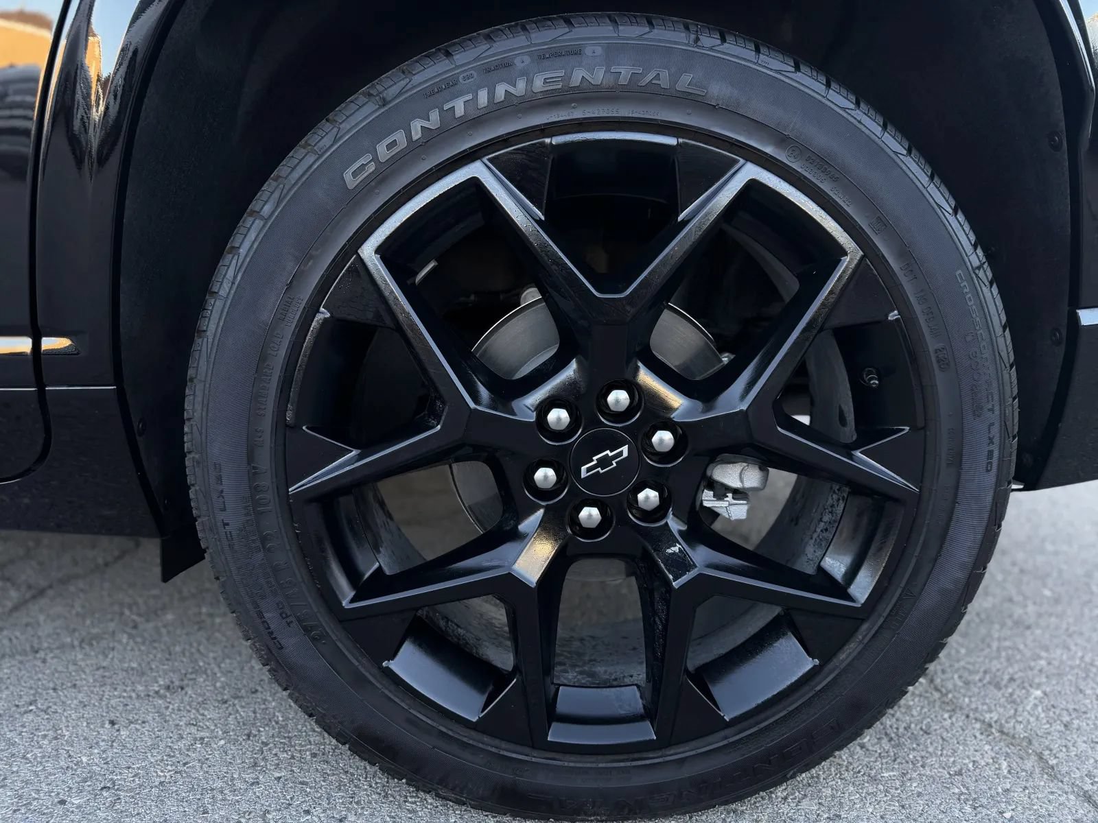 Used 2026 Chevrolet Traverse RS w/ LPO, Floor Liner Package AWD/4WD image 52