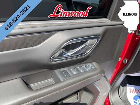 Used 2024 GMC Yukon AT4 AWD/4WD image 16