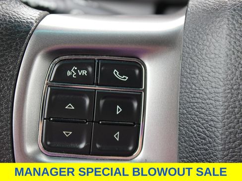 Used 2021 RAM 1500 Classic SLT AWD/4WD image 16