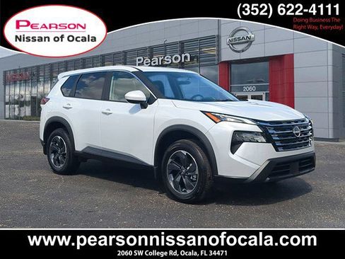 Certified 2026 Nissan Rogue SV FWD image 1