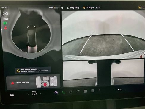 Used 2023 Tesla Model 3 Standard Range RWD image 17