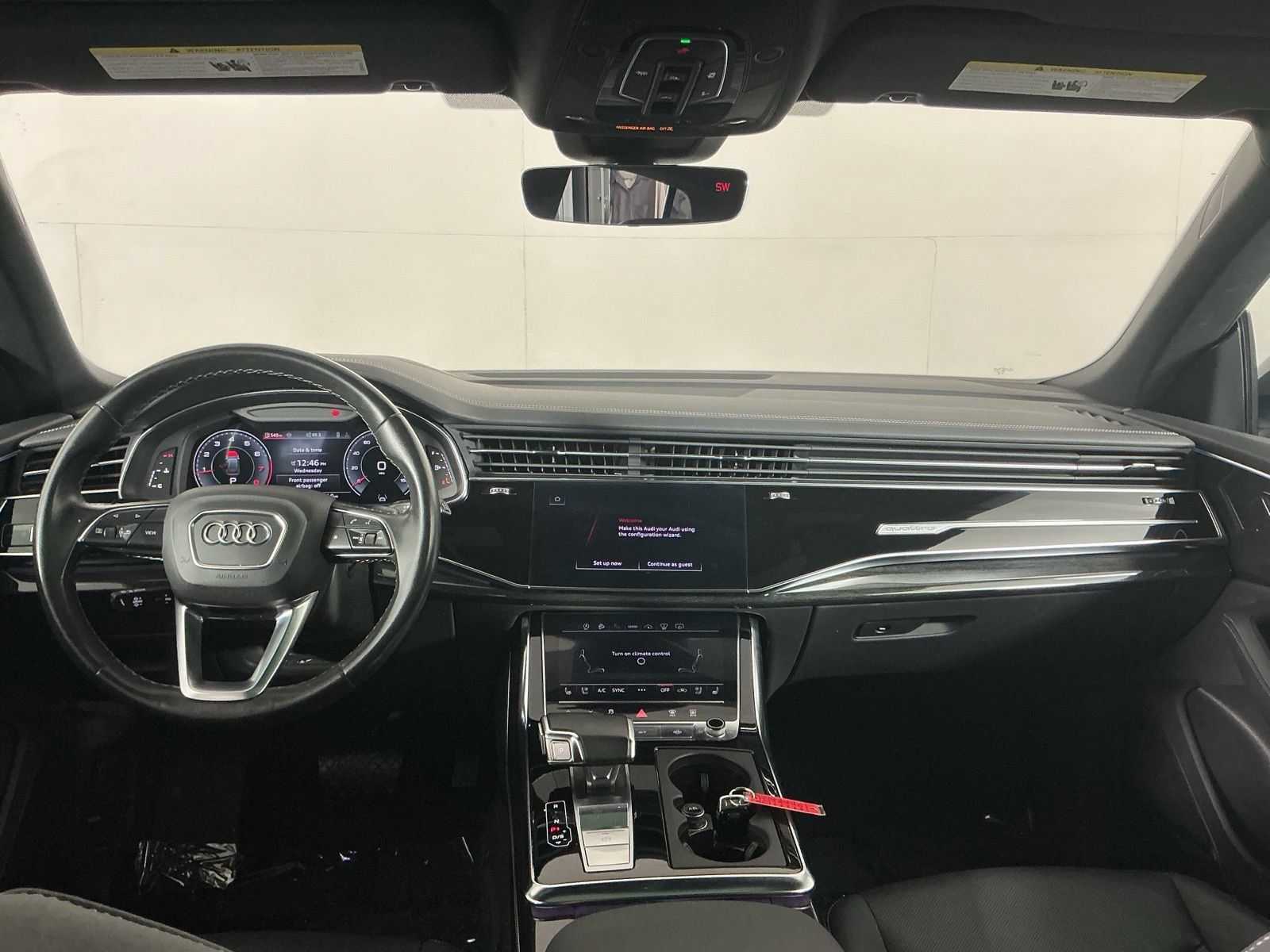 Used 2023 Audi Q8 Prestige AWD/4WD image 14