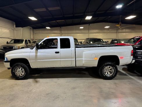 Used 1998 Dodge Ram 3500 Truck 4x4 Quad Cab image 8