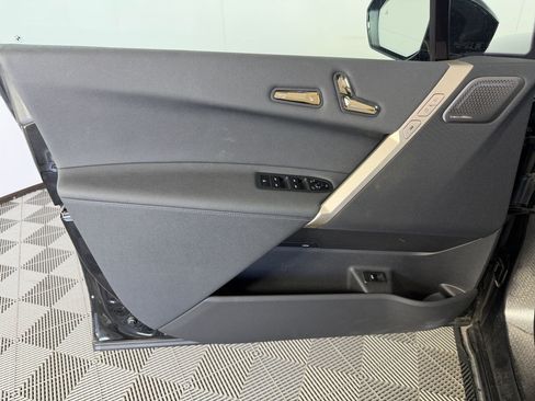 Used 2024 BMW iX M60 AWD/4WD image 28