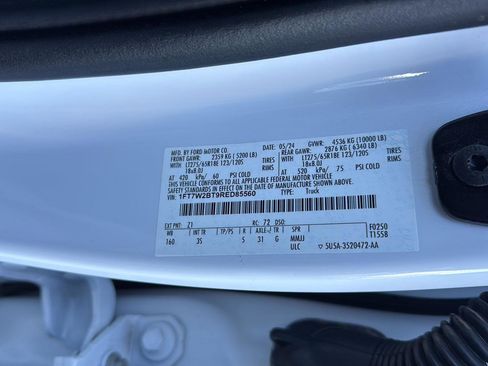 Used 2024 Ford F250 XLT image 34