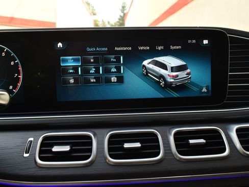 Used 2020 Mercedes-Benz GLS 580 4MATIC image 27