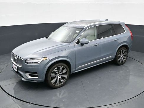 Used 2023 Volvo XC90 B6 Ultimate w/ Protection Package Premier AWD/4WD image 25