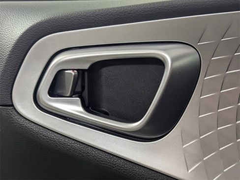 Used 2023 Kia Soul LX image 14