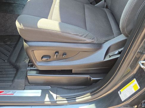 Used 2019 Chevrolet Silverado 1500 LT w/ All Star Edition AWD/4WD image 14