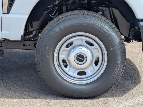 New 2026 Ford F250 XL AWD/4WD image 40