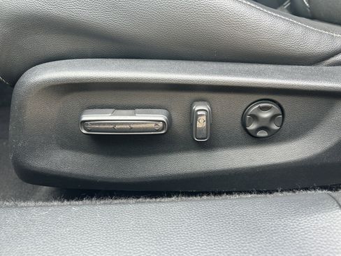 Used 2019 Honda Accord Sport image 10