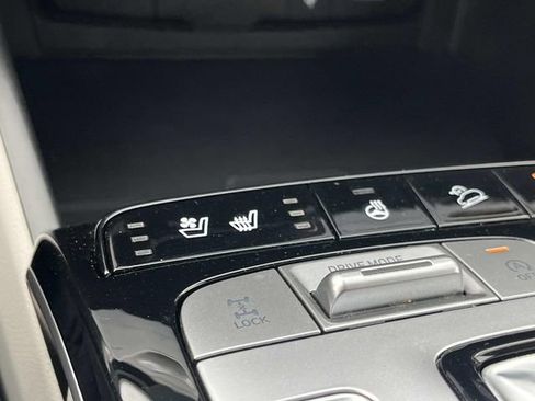 Used 2022 Hyundai Tucson Limited w/ Cargo Package image 36