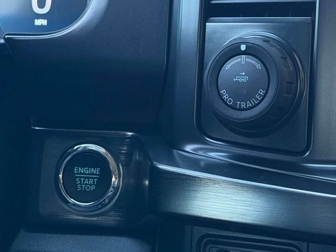 New 2026 Ford F250 Lariat w/ Black Appearance Package image 45