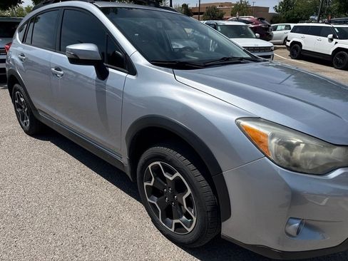 Used 2015 Subaru Crosstrek 2.0i Limited AWD/4WD image 4