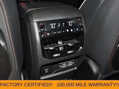 Used 2023 Jeep Grand Cherokee L Summit AWD/4WD image 23
