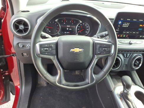 Used 2024 Chevrolet Blazer LT w/ Convenience Package FWD image 7