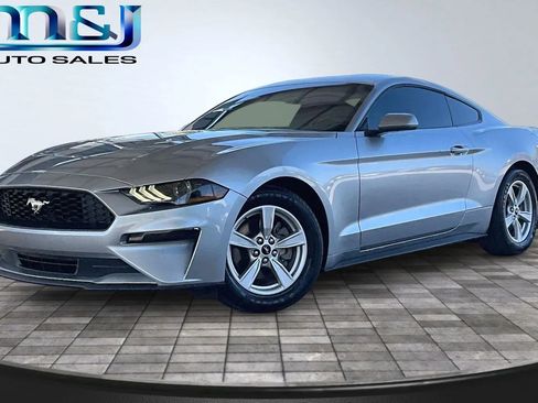 Used 2020 Ford Mustang Coupe image 1