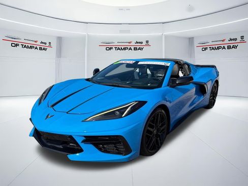 Used 2021 Chevrolet Corvette Stingray Preferred Cpe w/ Z51 Performance Package RWD image 17