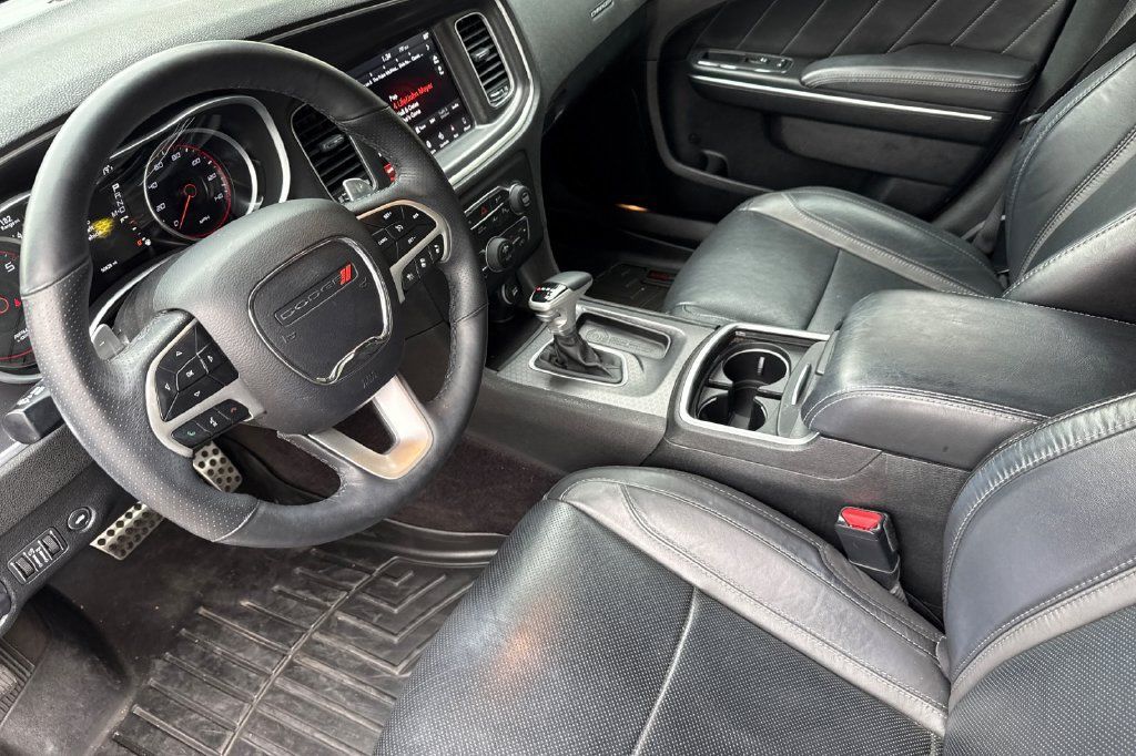 Used 2018 Dodge Charger GT AWD/4WD image 4