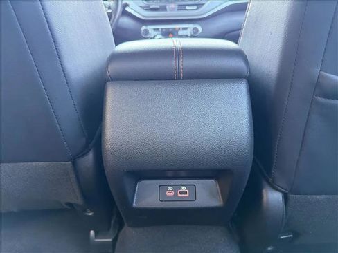 Used 2024 Nissan Altima 2.5 SR image 24