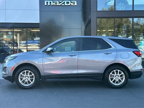 Used 2024 Chevrolet Equinox LT image 9