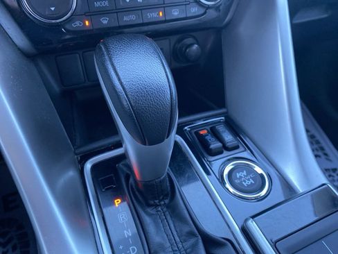 Used 2019 Mitsubishi Eclipse Cross SE image 27