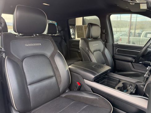 Used 2024 RAM 1500 Laramie image 13