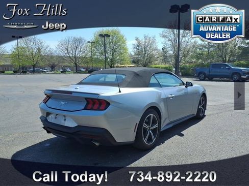 Used 2024 Ford Mustang Premium RWD image 9