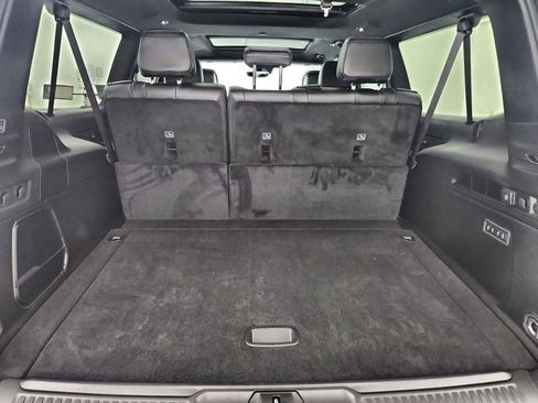 New 2025 Jeep Wagoneer L Series II image 34