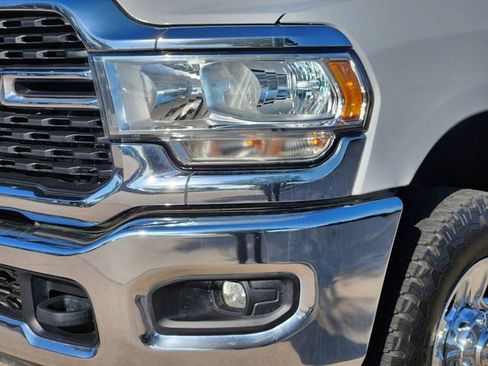 Certified 2022 RAM 2500 Big Horn w/ Cold Weather Group AWD/4WD image 8