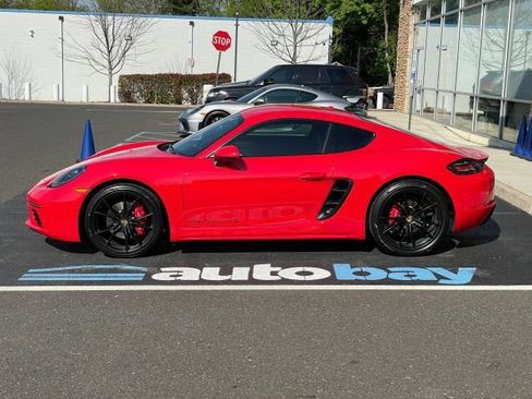 Used 2025 Porsche 718 Cayman S RWD image 14