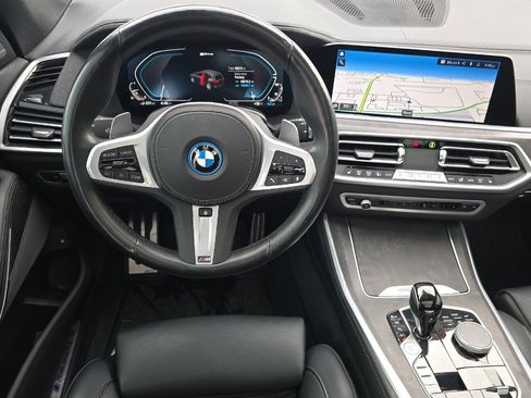 Used 2023 BMW X5 xDrive45e w/ M Sport Package image 16