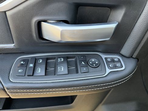 Used 2024 RAM 2500 Big Horn w/ Snow Chief Group image 39