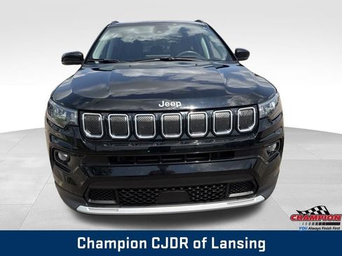 Used 2022 Jeep Compass Limited AWD/4WD image 11