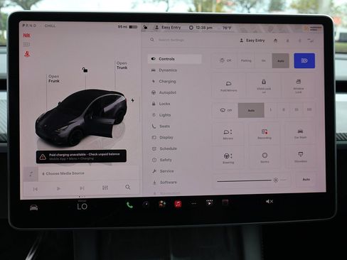 Used 2023 Tesla Model Y Long Range image 48