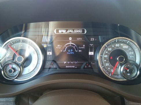 Used 2020 RAM 1500 Limited image 15