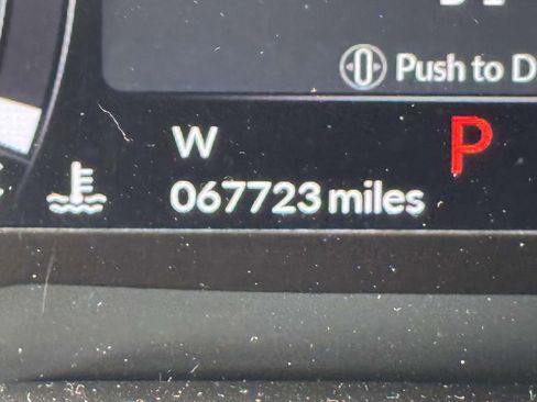 Used 2020 Acura RDX w/ Technology Package image 2