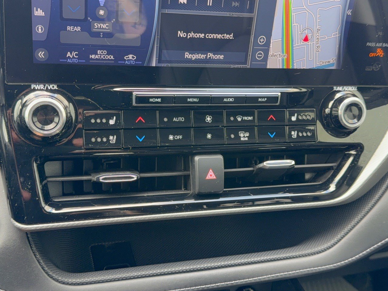 Certified 2021 Toyota Highlander Platinum FWD image 22