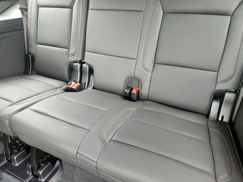 New 2026 Chevrolet Tahoe High Country AWD/4WD image 20