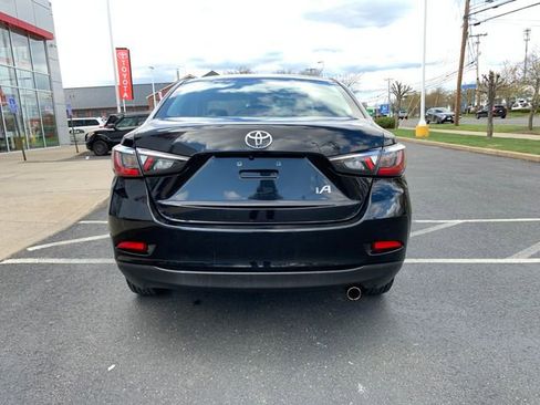 Used 2017 Toyota Yaris iA FWD image 4