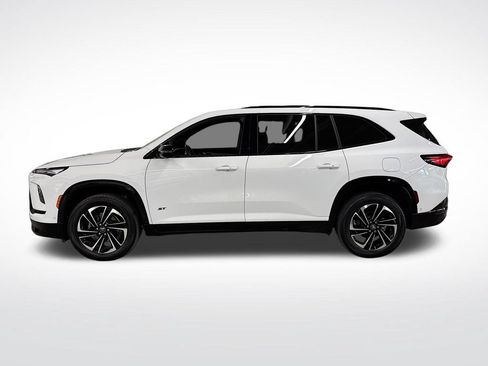 Used 2025 Buick Enclave Sport Touring w/ Super Cruise Package FWD image 2