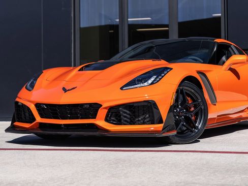 Used 2019 Chevrolet Corvette ZR1 image 3