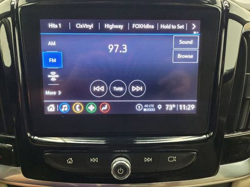 Used 2023 Chevrolet Traverse LT AWD/4WD image 25