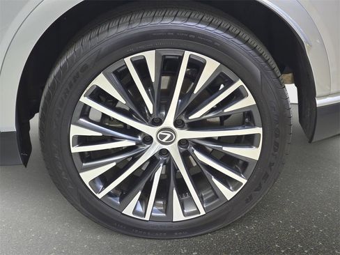 Certified 2023 Lexus RX 350 w/ Cold Area Package image 34