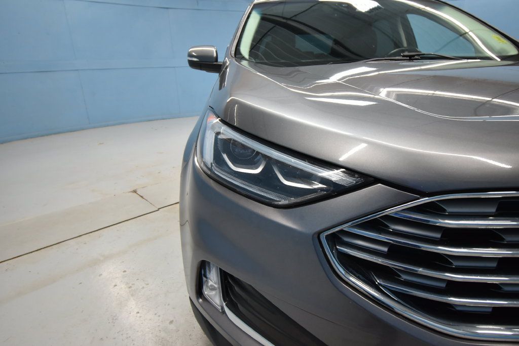 Used 2022 Ford Edge Titanium w/ Equipment Group 301A AWD/4WD image 40