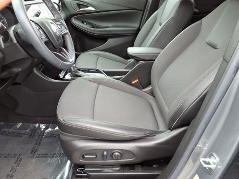 Used 2023 Buick Encore GX Preferred w/ Cold Weather Comfort Package image 14