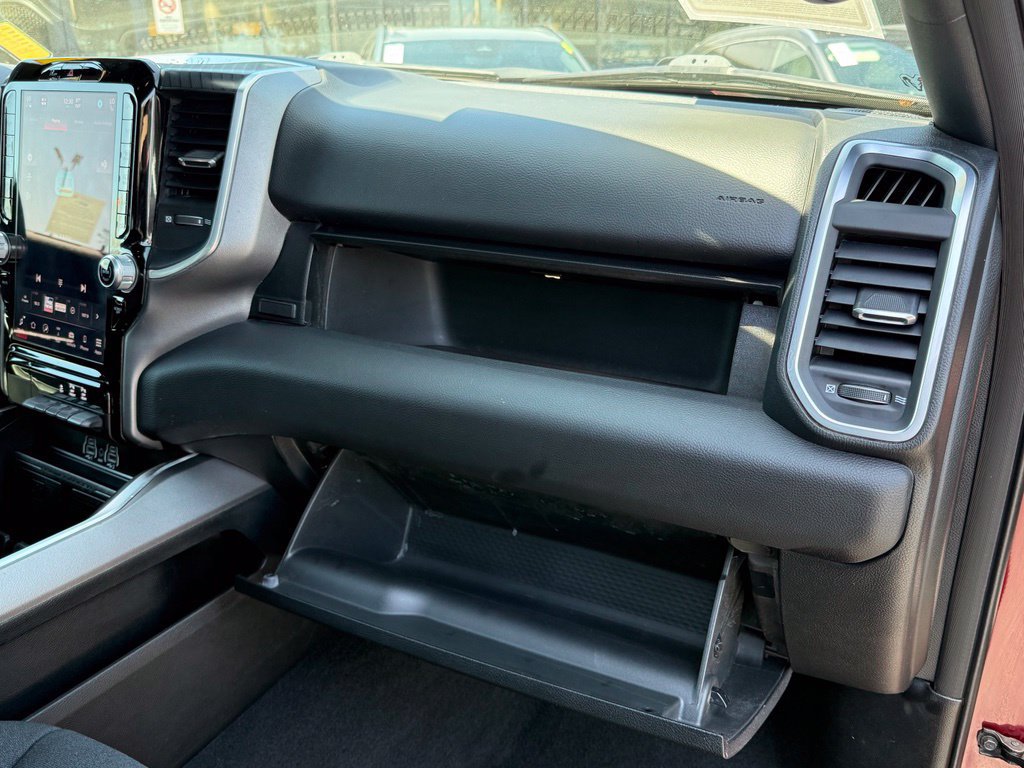Used 2025 RAM 1500 Big Horn AWD/4WD image 16