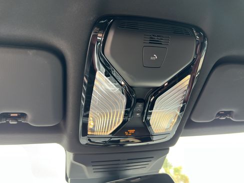 Used 2026 BMW X6 xDrive40i AWD/4WD image 40