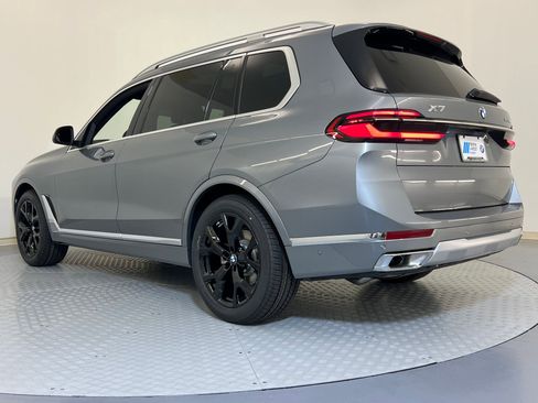 New 2026 BMW X7 xDrive40i AWD/4WD image 2