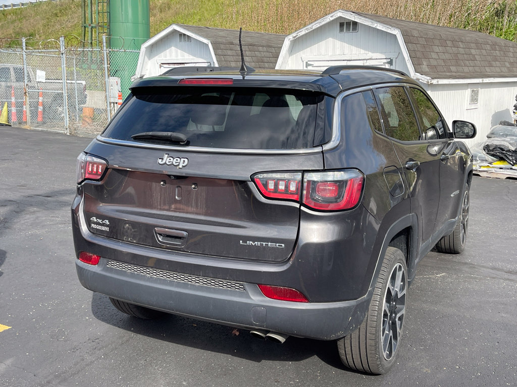 Used 2018 Jeep Compass Limited w/ Navigation Group AWD/4WD image 6